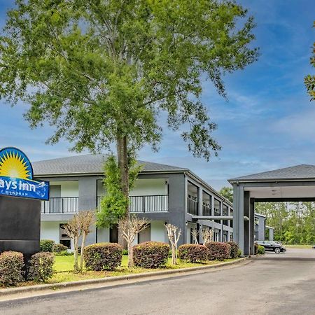 Days Inn By Wyndham Pensacola I-10 Ferry Pass Exteriér fotografie