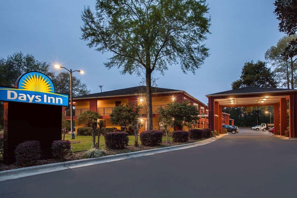 Days Inn By Wyndham Pensacola I-10 Ferry Pass Exteriér fotografie