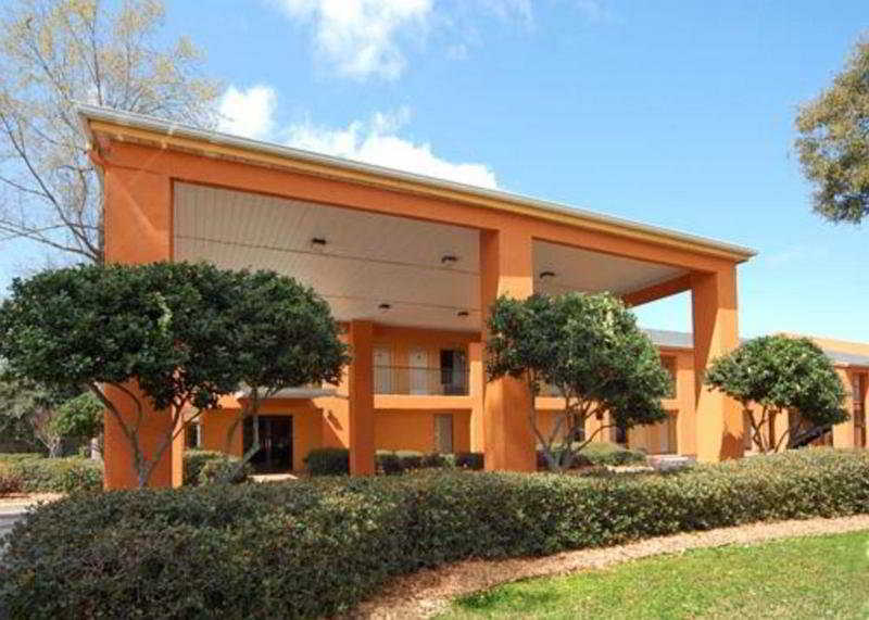 Days Inn By Wyndham Pensacola I-10 Ferry Pass Exteriér fotografie
