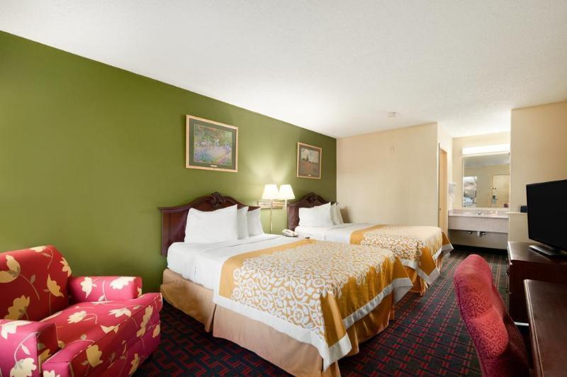 Days Inn By Wyndham Pensacola I-10 Ferry Pass Exteriér fotografie